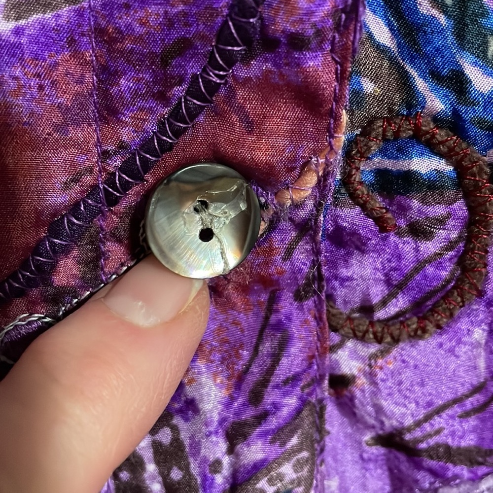 iOS silk blouse … medium - Picture 9 of 10